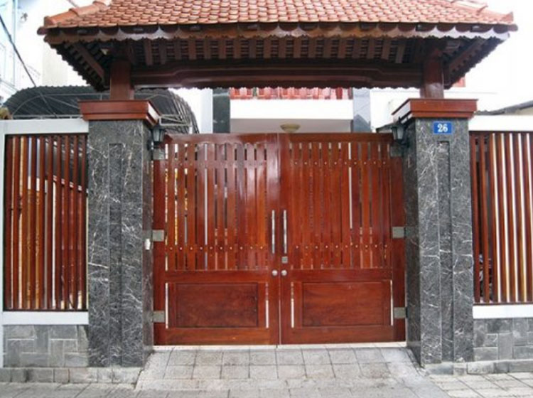Mẫu cổng gỗ thiết kế đơn giản