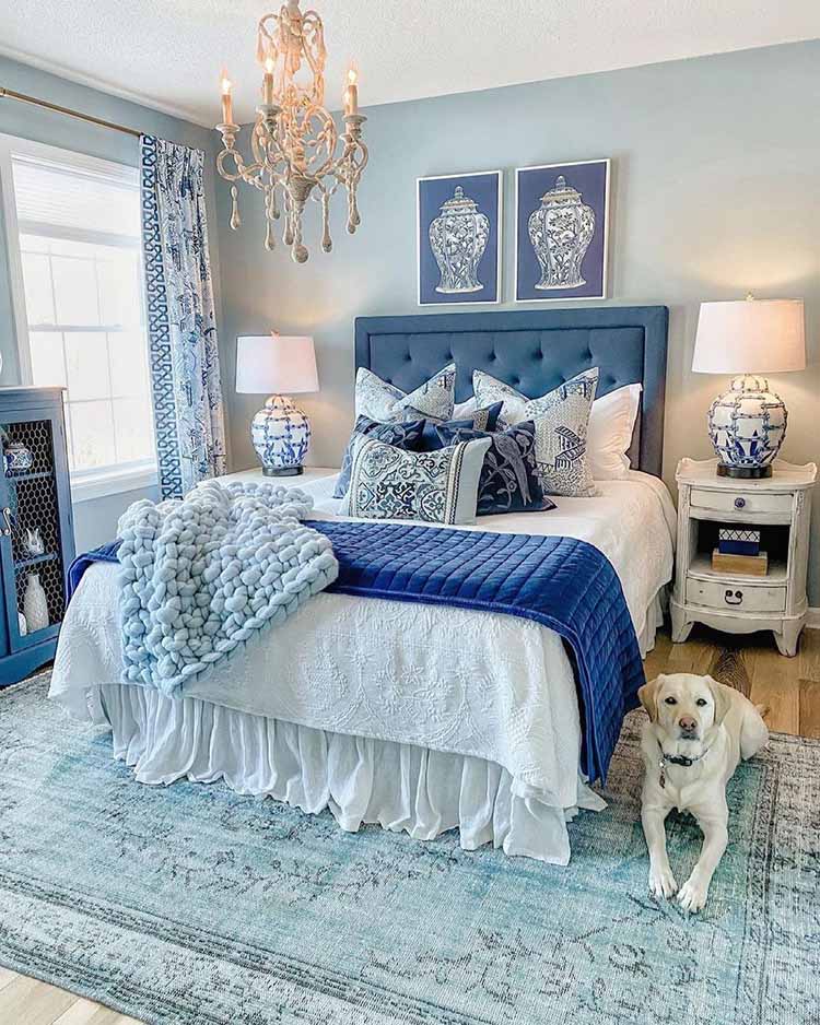 Phòng ngủ điểm xuyết màu xanh dương