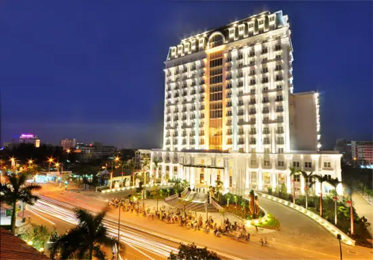 Khách sạn hạng sang với 7 tầng trên phong cách Indochine